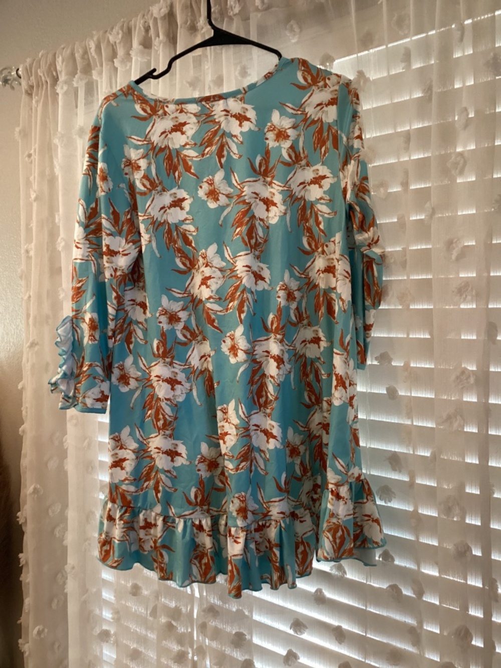 NUGGLES Women’s Large Top - Picture 3 of 4